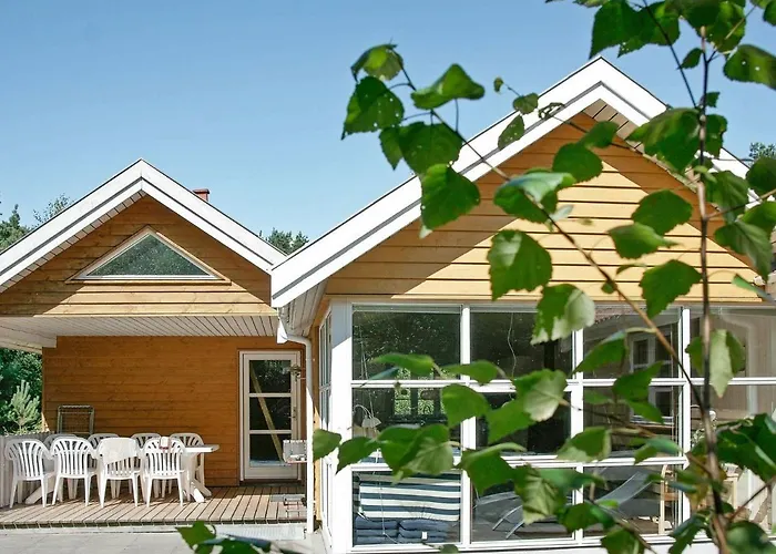 10 Person Holiday Home In Aakirkeby