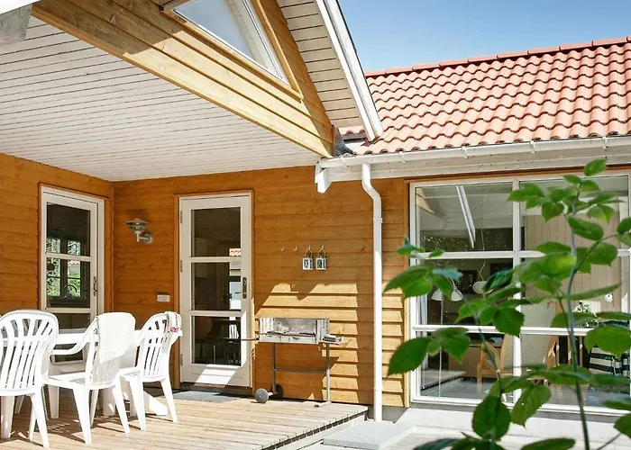 10 Person Holiday Home In Aakirkeby