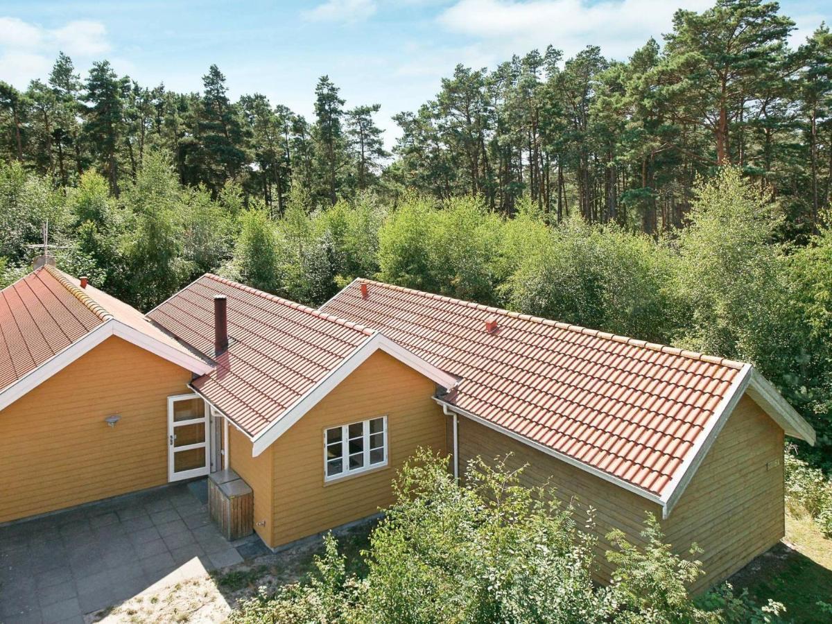 Semesterbostad 10 Person In Aakirkeby Vester Somarken